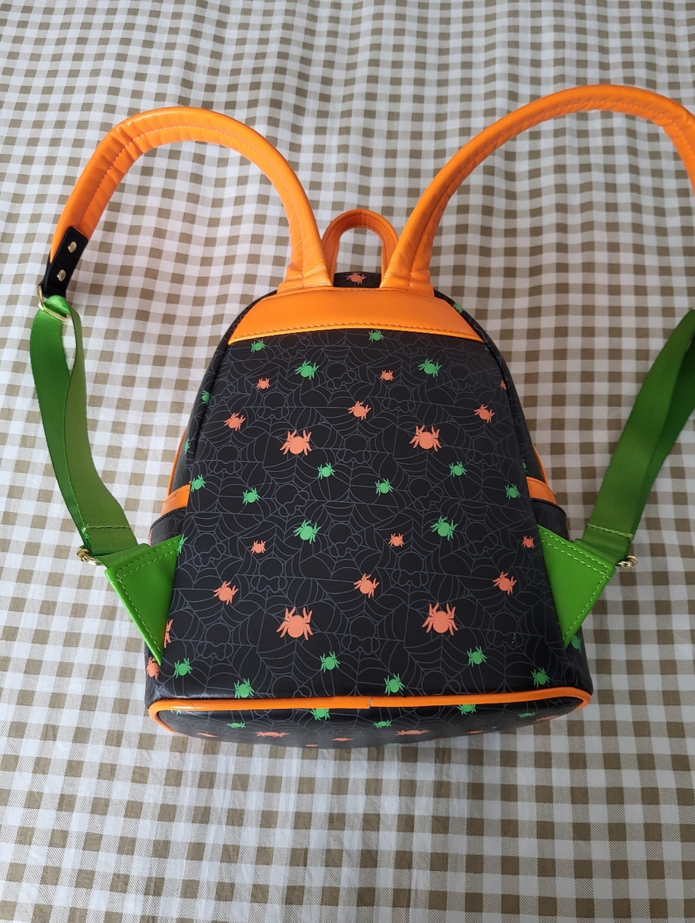 Loungefly Disney Glow in the Dark Pumpkin Minnie Mouse Women's Backpack - Picture 8 of 11